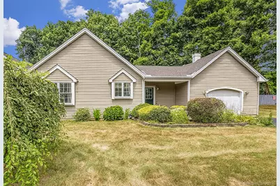 38 Hamlet Mnr Lane #38, Durham, CT 06422 - Photo 1