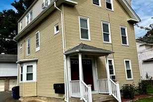 21 Oak St, Middletown, CT 06457 - Photo 1