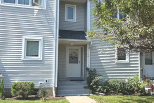 44 Oak Ridge Dr, Windsor Locks, CT 06096 - Photo 1