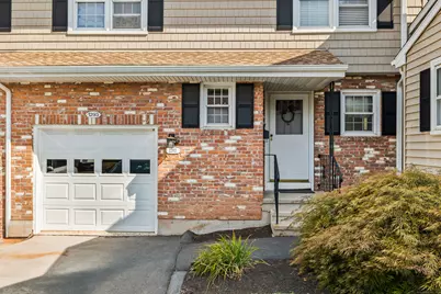 1293 New Britain Avenue #1293, West Hartford, CT 06110 - Photo 1