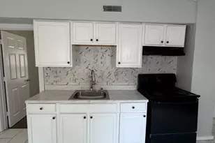 151 West St, New Haven, CT 06519 - Photo 1
