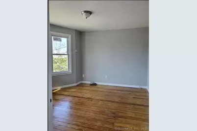 48 Lenox Avenue #1st floor, Milford, CT 06460 - Photo 1