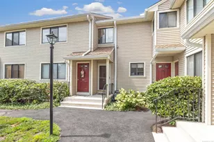 86 Lance Cir, Bridgeport, CT 06606 - Photo 1