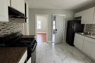 153 Chapel St, New Haven, CT 06513 - Photo 1