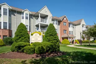 60 Cassandra Blvd, West Hartford, CT 06107 - Photo 1