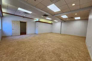 35 Wooster Ct, Bristol, CT 06010 - Photo 1