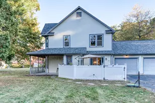 17 Arrowwood Cir, South Windsor, CT 06074 - Photo 1