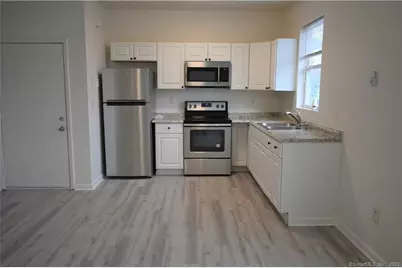 166 Bridgeport Avenue #2L, Milford, CT 06460 - Photo 1