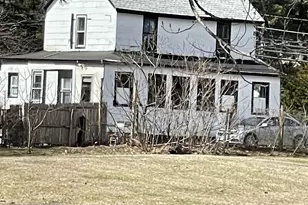 353 Elm St, Windsor Locks, CT 06096 - Photo 1