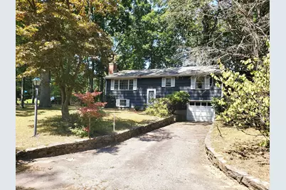 26 Hiawatha Lane Extension, Westport, CT 06880 - Photo 1