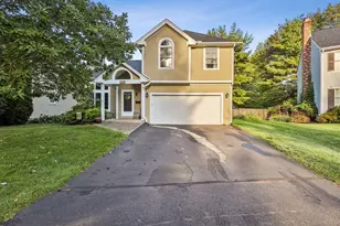 129 Middlebrook Rd, West Hartford, CT 06119 - Photo 1