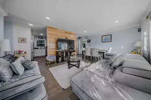 30 Warwick St, New Haven, CT 06513 - Photo 1