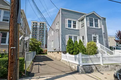 52 Manor Street, Stamford, CT 06902 - Photo 1