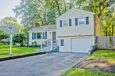 15 Carmella Terrace, Enfield, CT 06082 - Photo 1