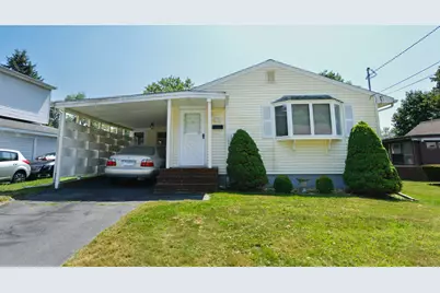 35 Lund Avenue, Waterbury, CT 06705 - Photo 1