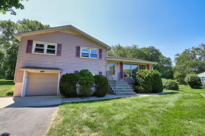 29 Pond Drive, Wolcott, CT 06716 - Photo 1