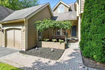 49 Brettonwood Drive #49, Simsbury, CT 06070 - Photo 1