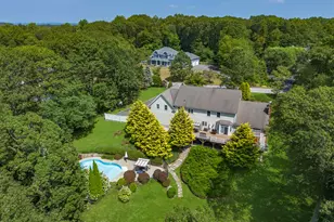 26 Oak Ridge Dr, Newtown, CT 06470 - Photo 1