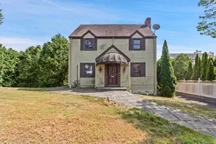 14 Parkhill Ave, Norwalk, CT 06851 - Photo 1