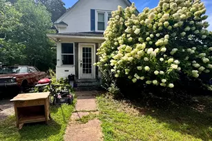 178 Parker St, Manchester, CT 06040 - Photo 1