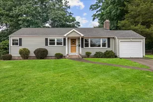 254 Riverside Dr, Hamden, CT 06518 - Photo 1