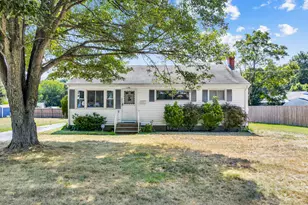 5 Thrush St, Waterford, CT 06385 - Photo 1