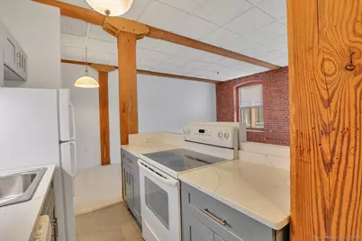 222 Williams Street East #APT 216, Glastonbury, CT 06033 - Photo 1