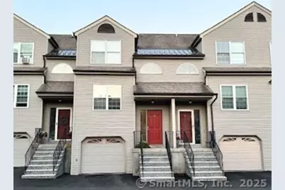 24 Taft Point #APT 40, Waterbury, CT 06708 - Photo 1