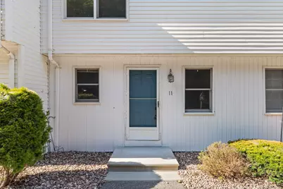 63 Summit Street #APT 11, Manchester, CT 06040 - Photo 1