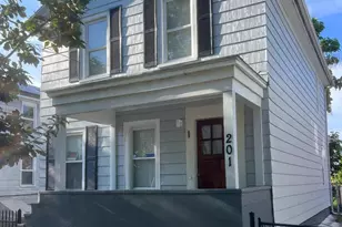 201 Portsea St, New Haven, CT 06519 - Photo 1