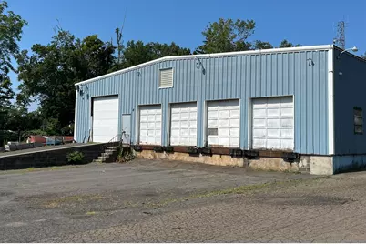 644 Amity Road #B, Bethany, CT 06524 - Photo 1