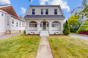 110 Quaker Ln S, West Hartford, CT 06119 - Photo 1