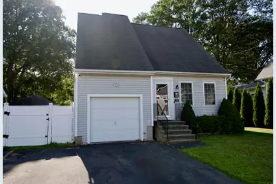 72 North Hoadley Street, Naugatuck, CT 06770 - Photo 1