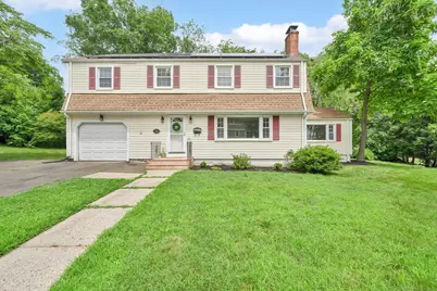 36 Westmoreland Drive, West Hartford, CT 06117 - Photo 1