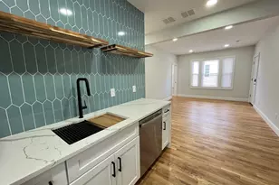 82 Howard Ave, New Haven, CT 06519 - Photo 1