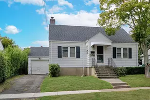 51 Winfield Dr, Stratford, CT 06615 - Photo 1