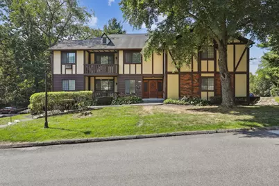 7 Rollingwood Drive #7, Brookfield, CT 06804 - Photo 1