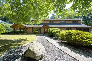 41 Blue Ridge Dr, Trumbull, CT 06611 - Photo 1
