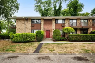 71 Kennedy Dr, Bridgeport, CT 06606 - Photo 1