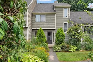 6 Wild Rose Ct, Bloomfield, CT 06002 - Photo 1