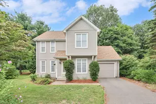 33 Daisy Ln, South Windsor, CT 06074 - Photo 1