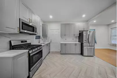 180 Benham Avenue, Bridgeport, CT 06605 - Photo 1