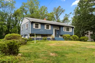 79 Johnson St, Trumbull, CT 06611 - Photo 1