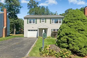 8 Bucciarelli Ln, Norwalk, CT 06850 - Photo 1