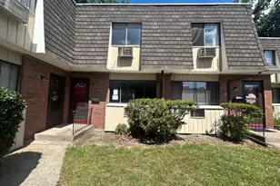 118 High Path Rd, Windsor, CT 06095 - Photo 1