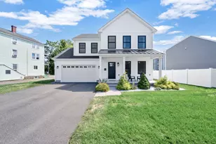 44 West St, Wallingford, CT 06492 - Photo 1