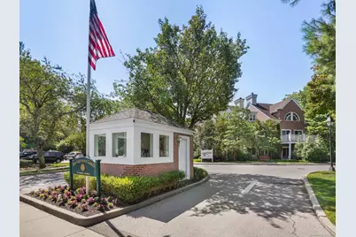 51 Forest Avenue #APT 125, Greenwich, CT 06870 - Photo 1