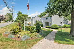 104 Hickory Woods Ln, Stratford, CT 06614 - Photo 1