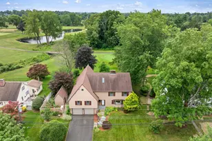 39 Pheasant Hill Dr, West Hartford, CT 06107 - Photo 1