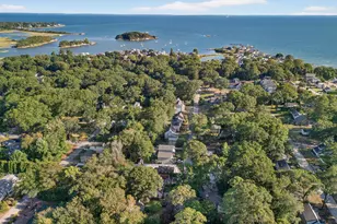 39 Spring Glen Rd, East Lyme, CT 06357 - Photo 1